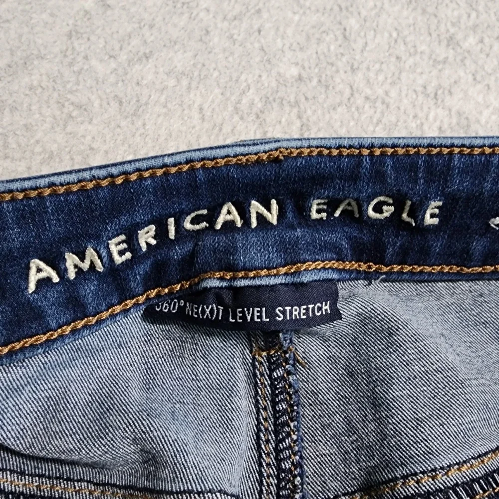 American Eagle Womens Hi-Rise Jegging 360 Next Level Stretch Distressed Size 2L
